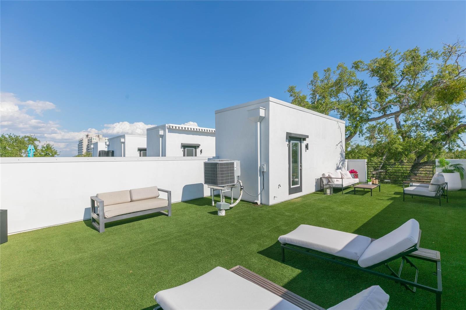 2851 W GANDY BLVD #5, TAMPA, FL, 33611