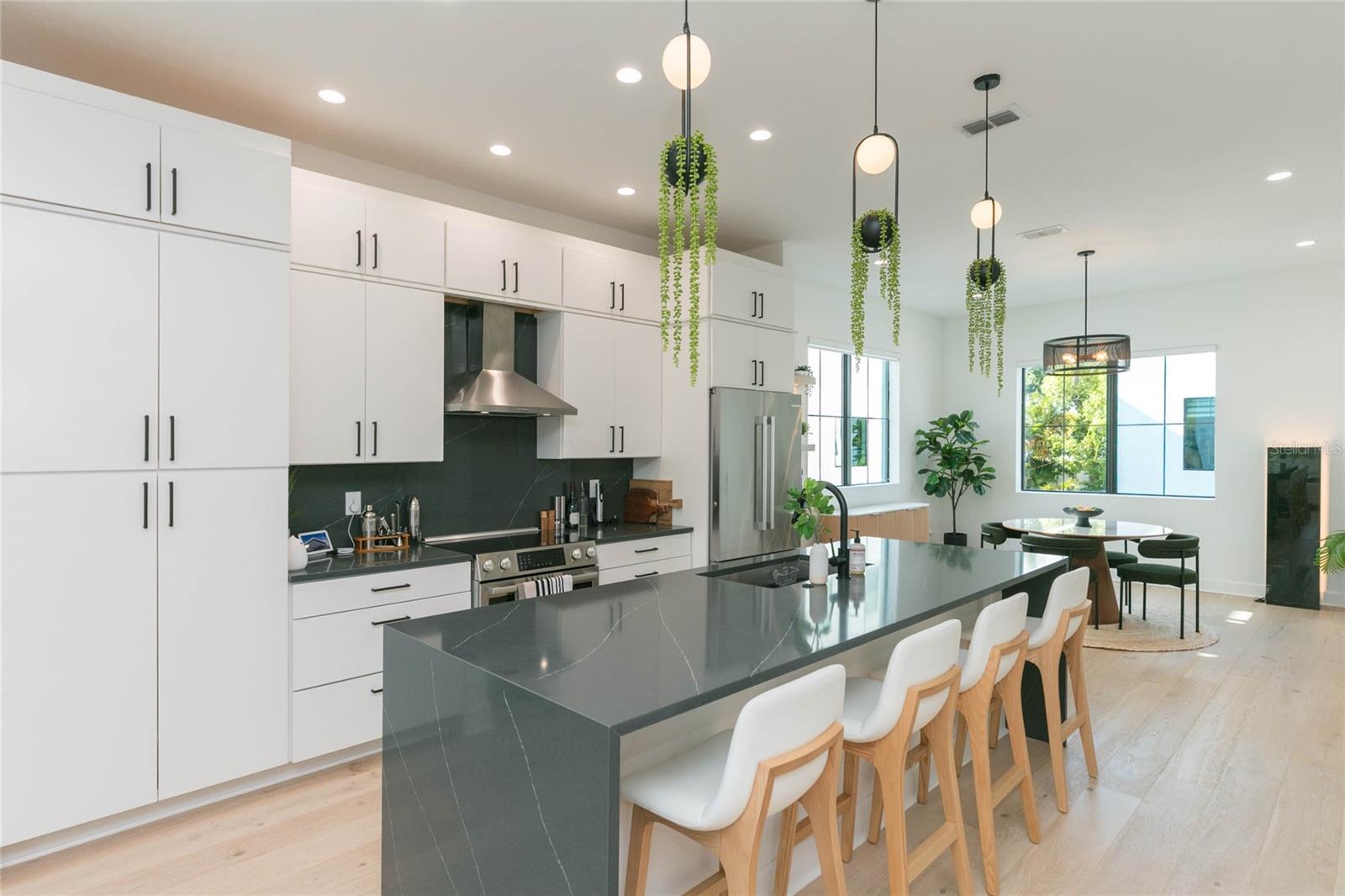 2851 W GANDY BLVD #5, TAMPA, FL, 33611