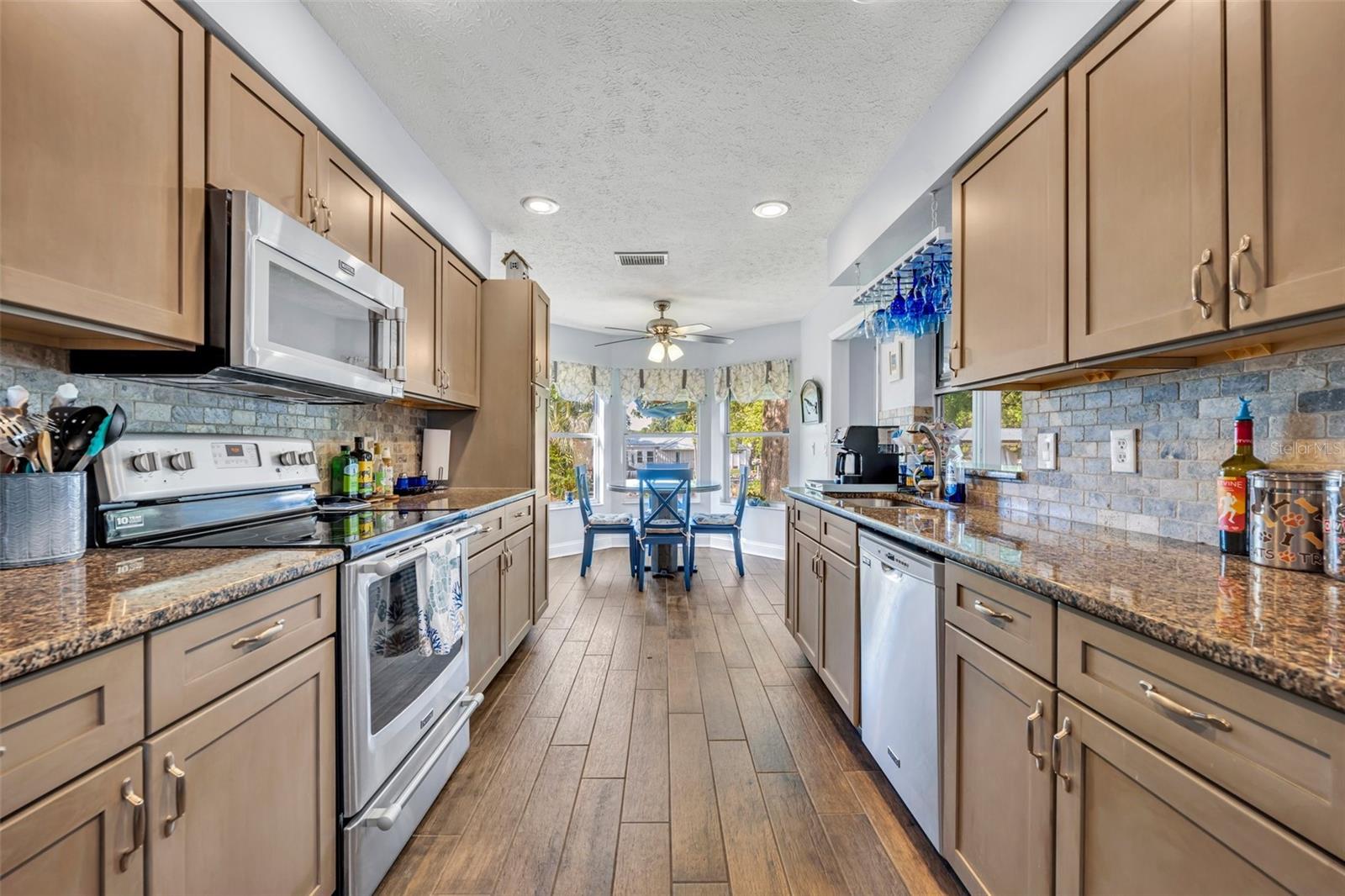 11768 W RIVERHAVEN DR, HOMOSASSA, FL, 34448