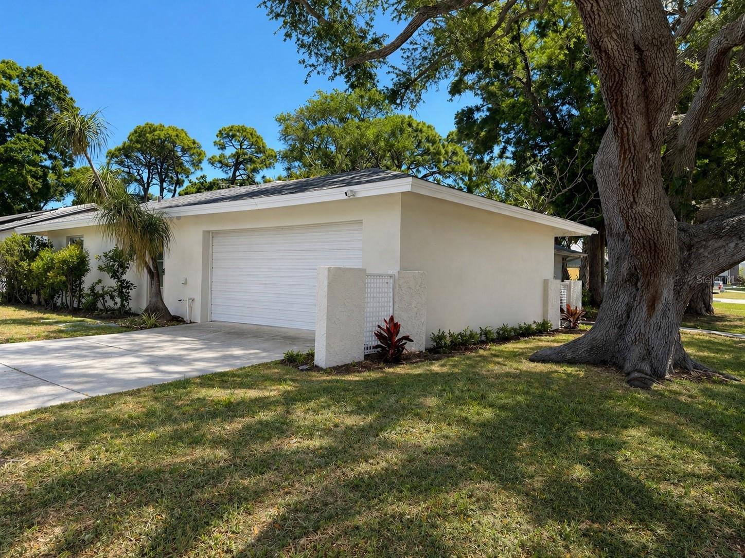 13999 80TH AVE, SEMINOLE, FL, 33776