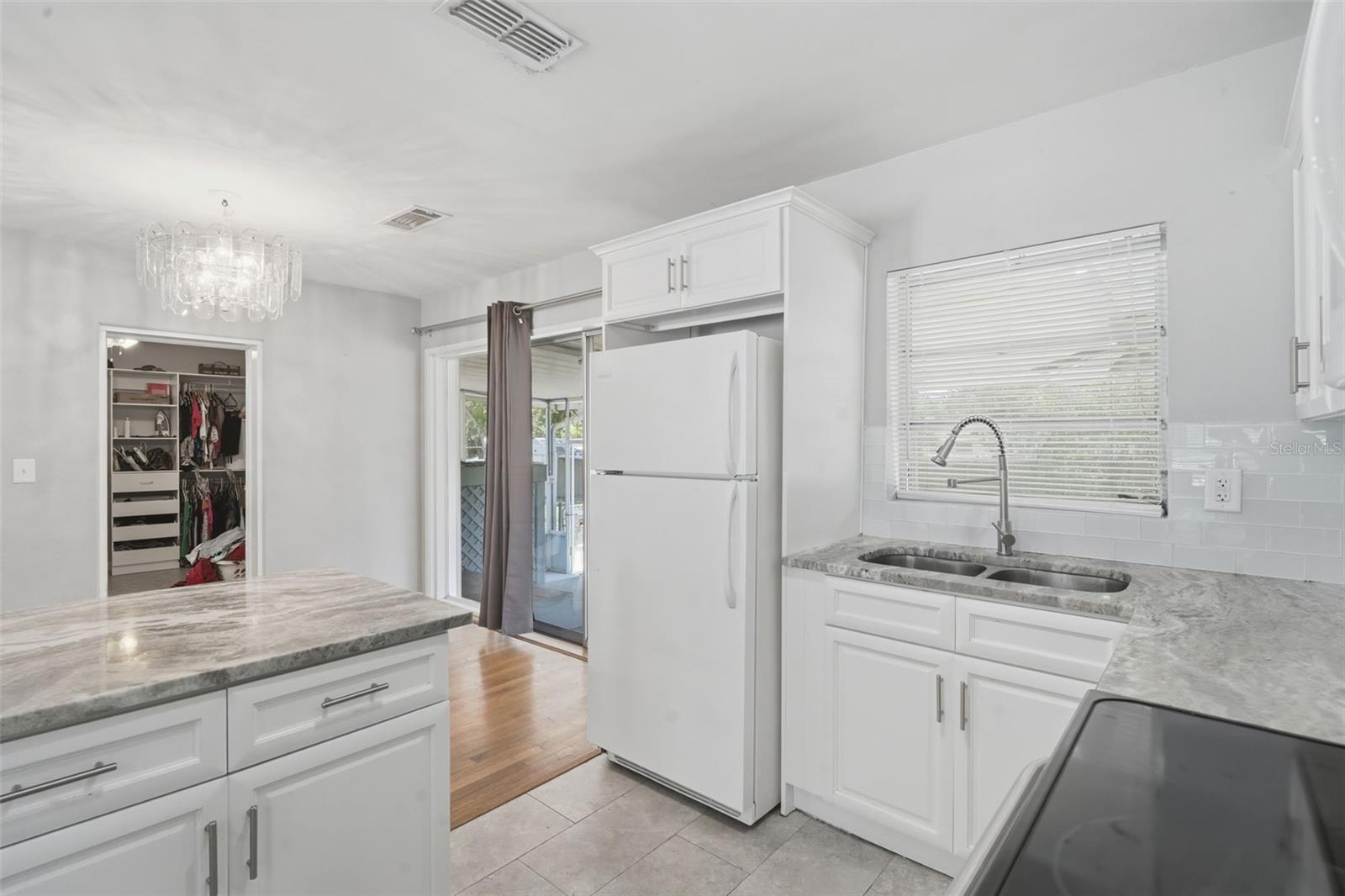 65 COMMUNITY DR, DEBARY, FL, 32713