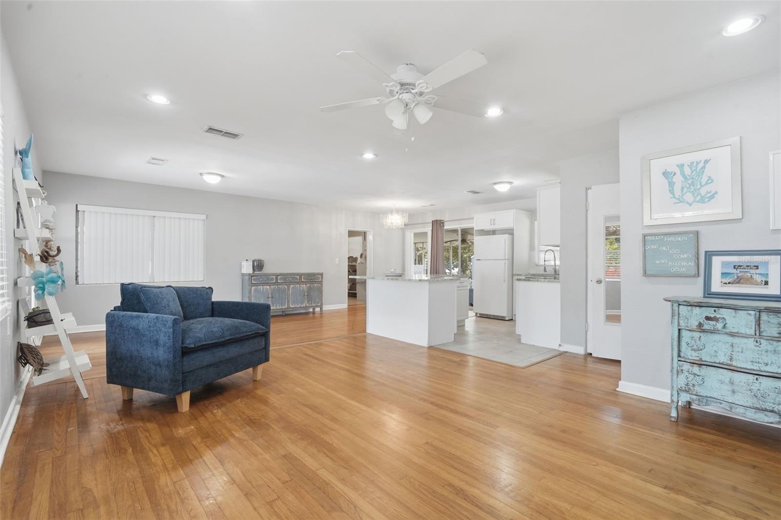 65 COMMUNITY DR, DEBARY, FL, 32713