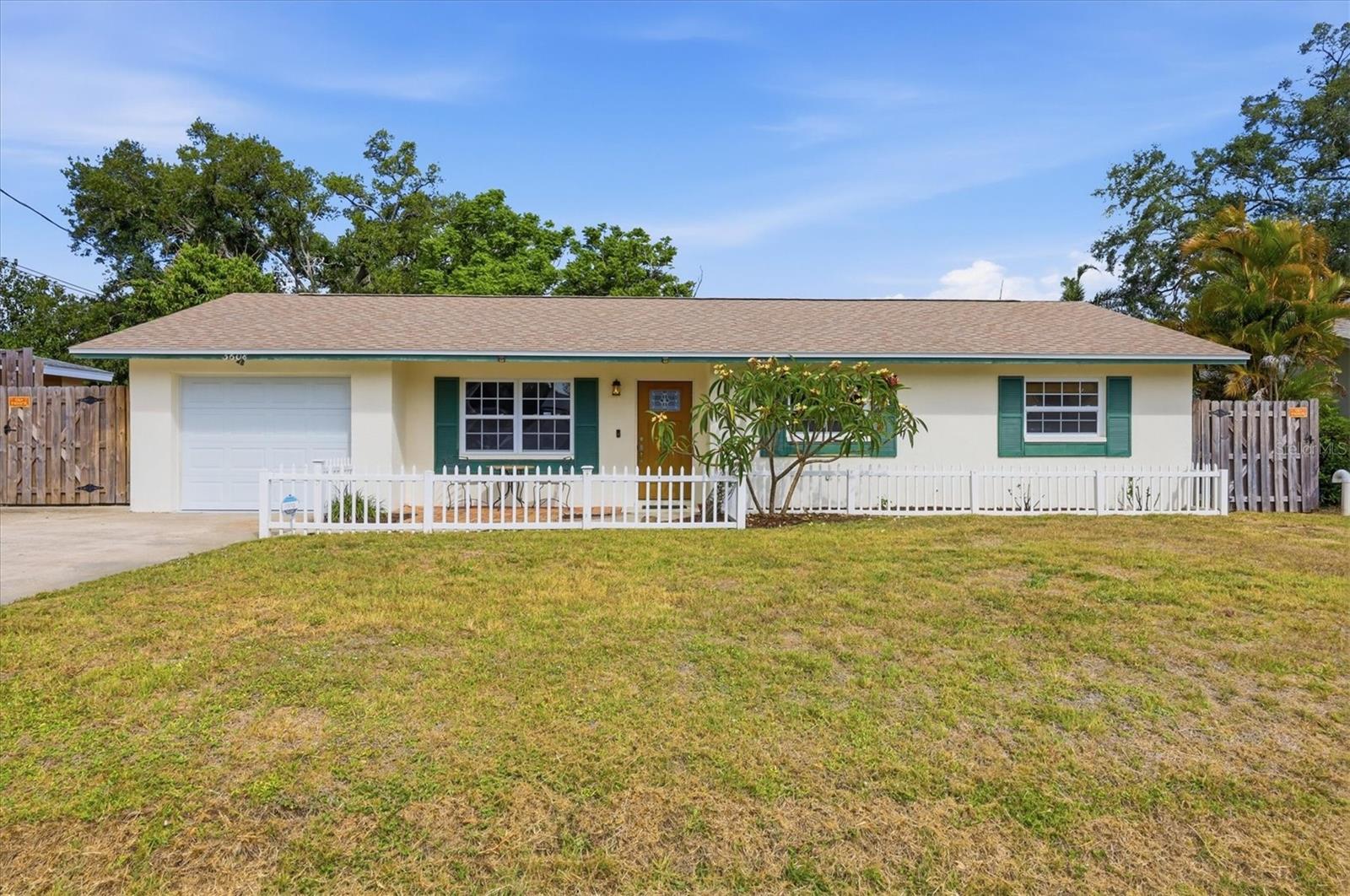 3608 FENWAY DR, SARASOTA, FL, 34232
