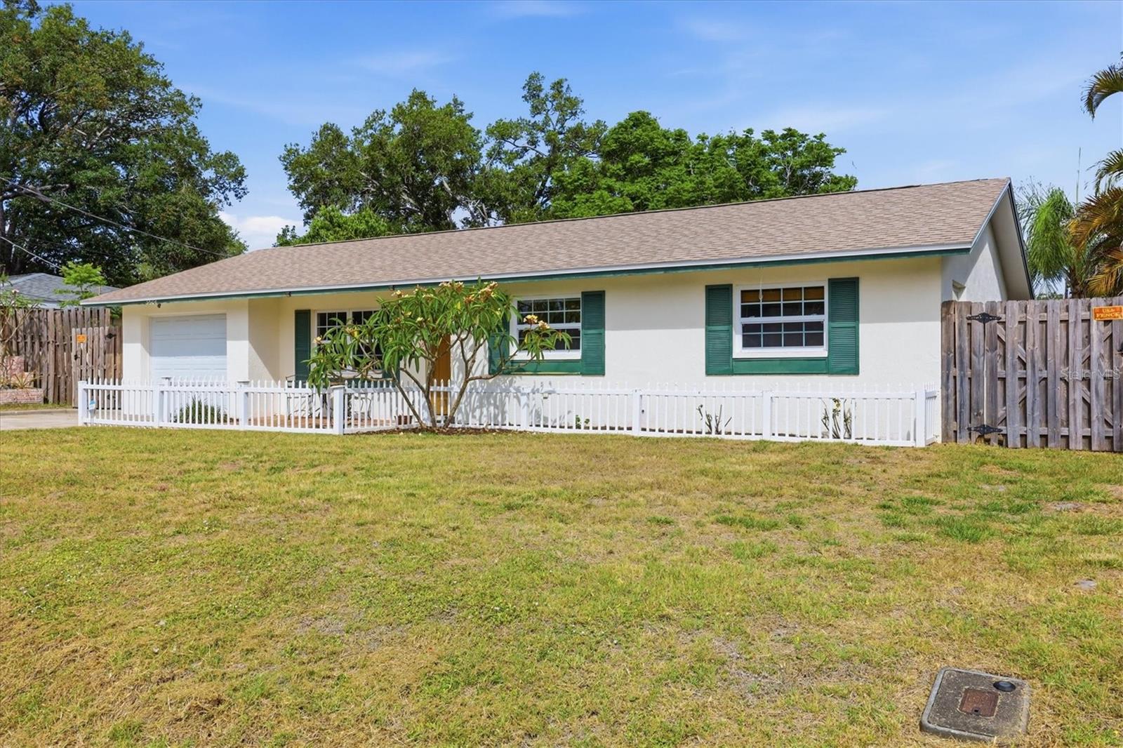 3608 FENWAY DR, SARASOTA, FL, 34232
