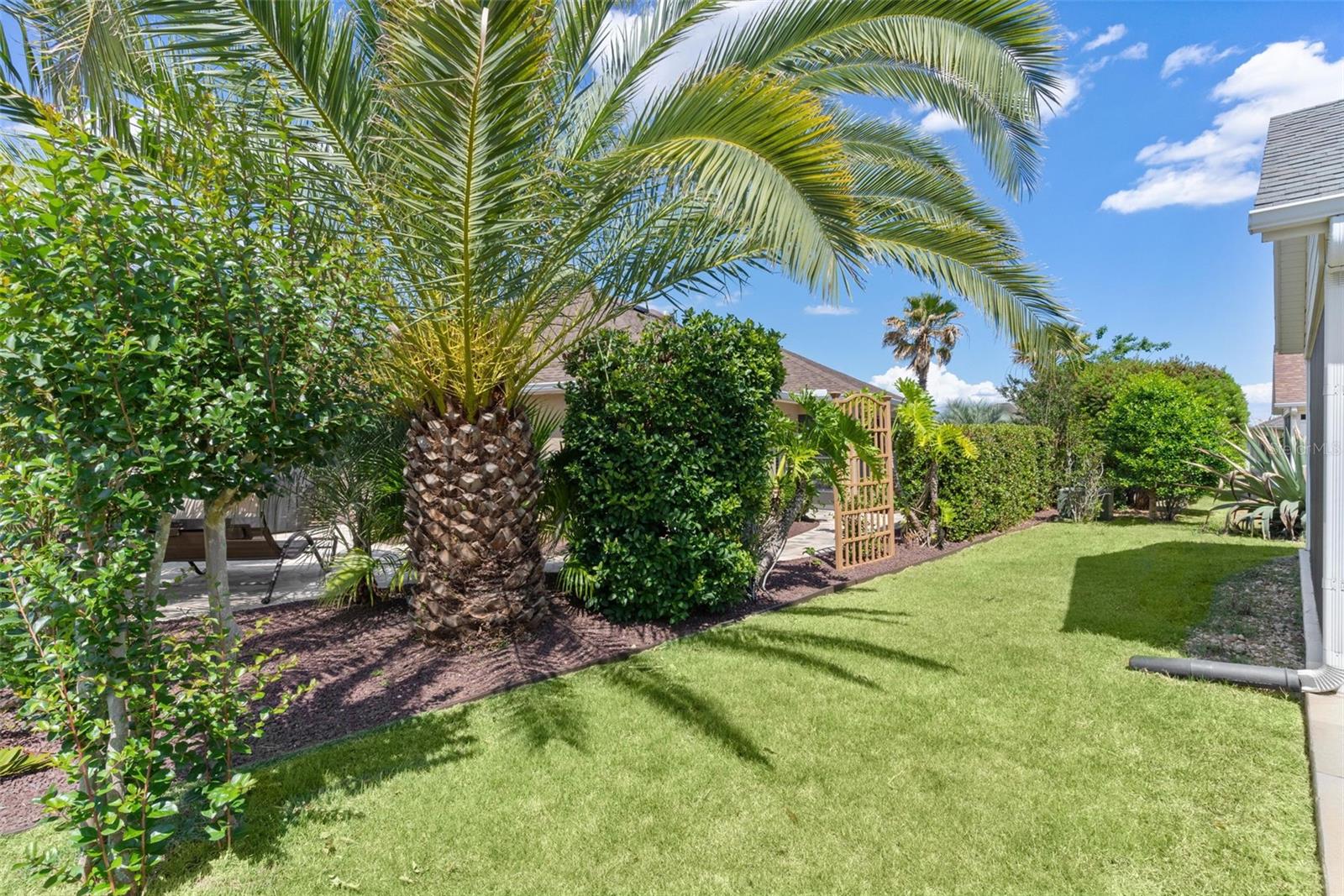 1215 WESTMORELAND LOOP, THE VILLAGES, FL, 32162