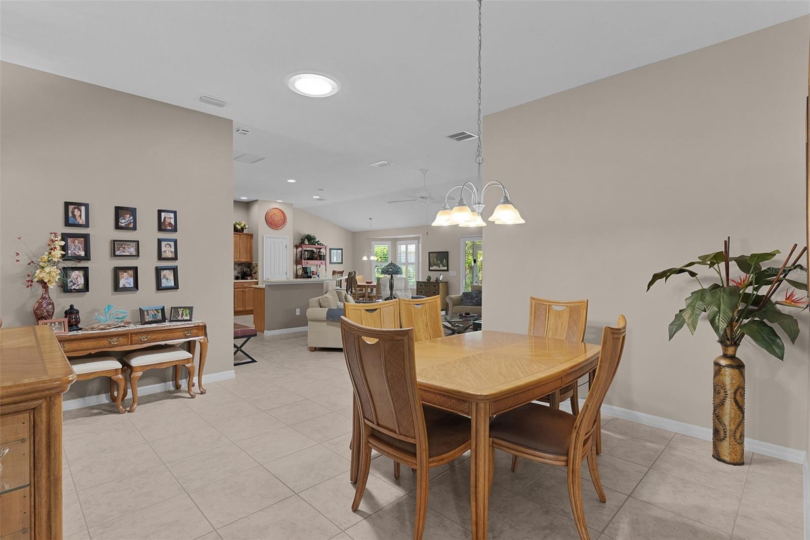 1215 WESTMORELAND LOOP, THE VILLAGES, FL, 32162