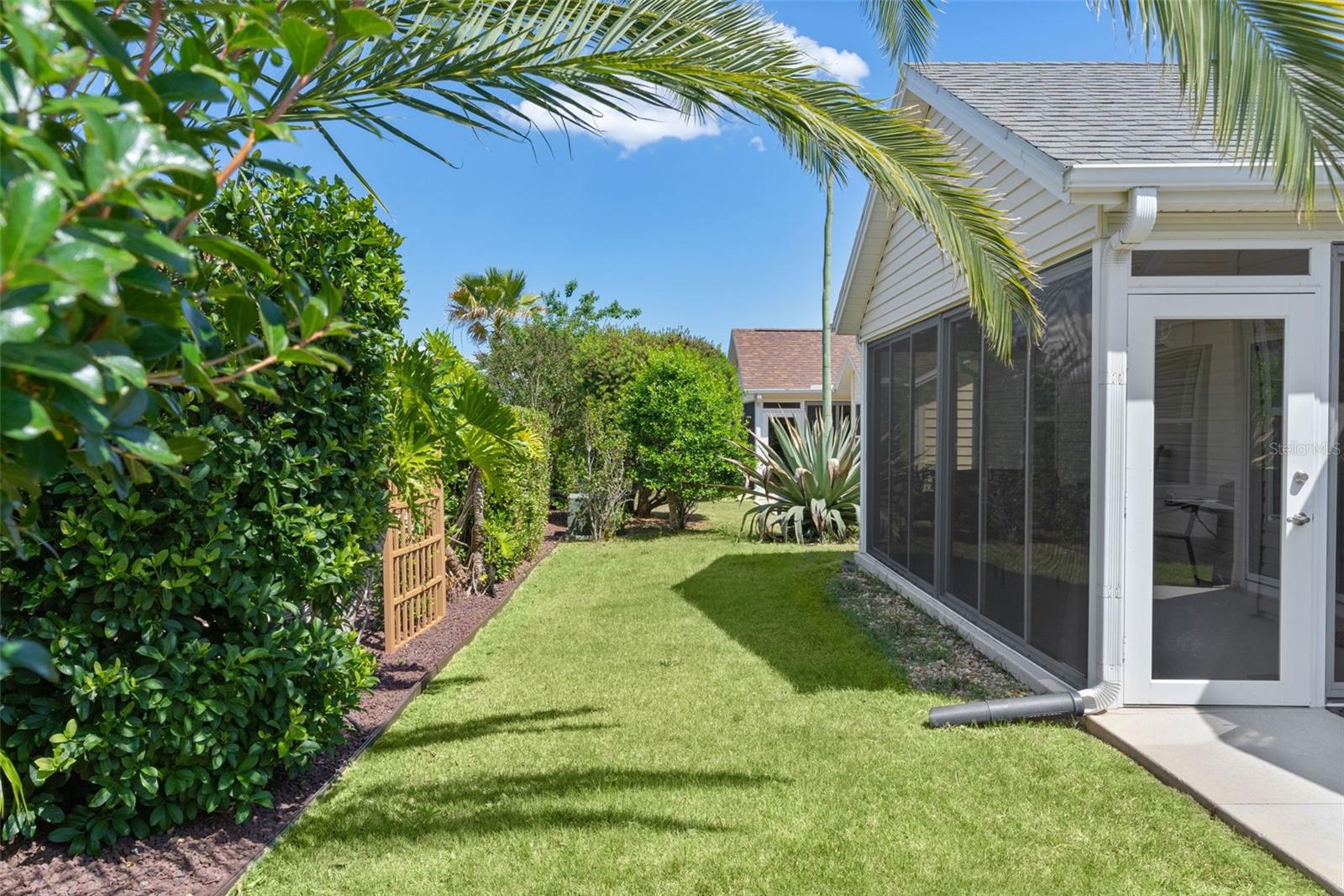 1215 WESTMORELAND LOOP, THE VILLAGES, FL, 32162