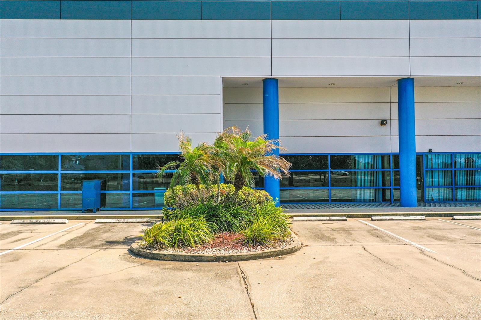 295 BARNES BLVD, ROCKLEDGE, FL, 32955