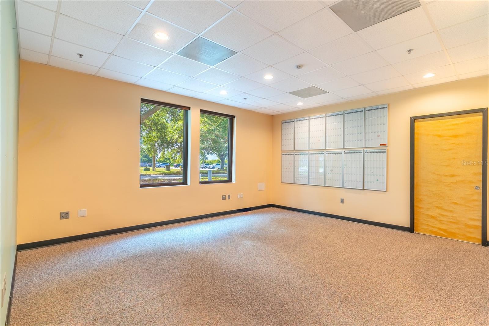 295 BARNES BLVD, ROCKLEDGE, FL, 32955
