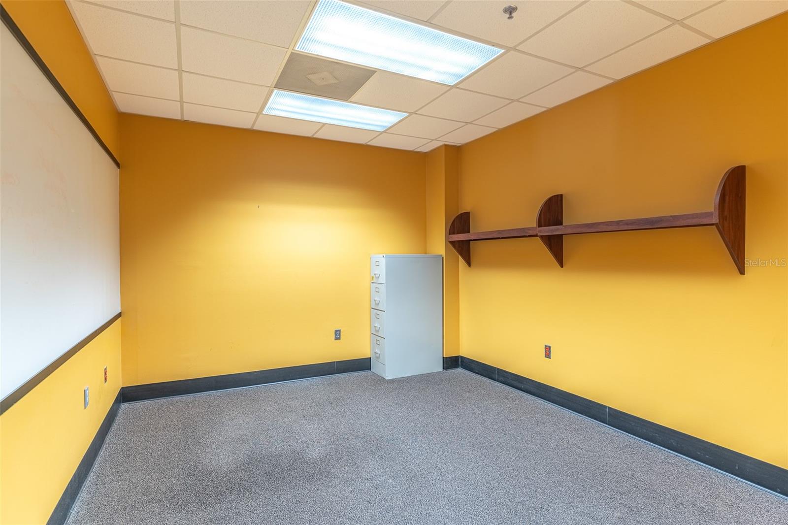 295 BARNES BLVD, ROCKLEDGE, FL, 32955