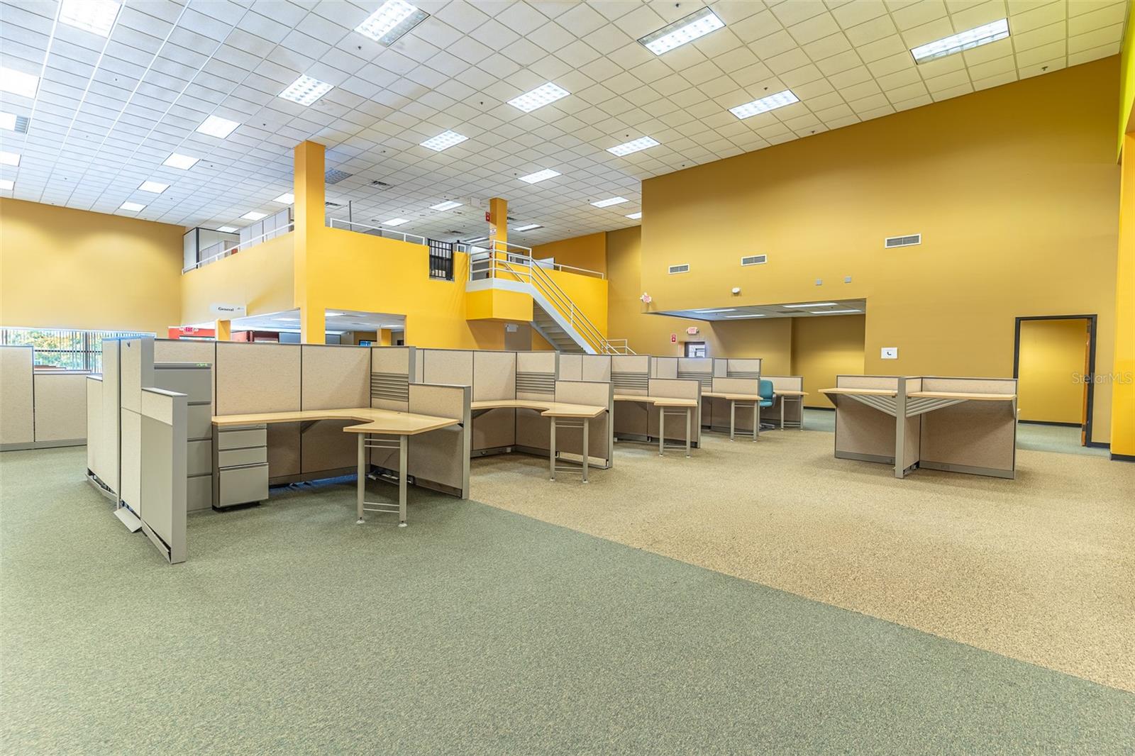 295 BARNES BLVD, ROCKLEDGE, FL, 32955