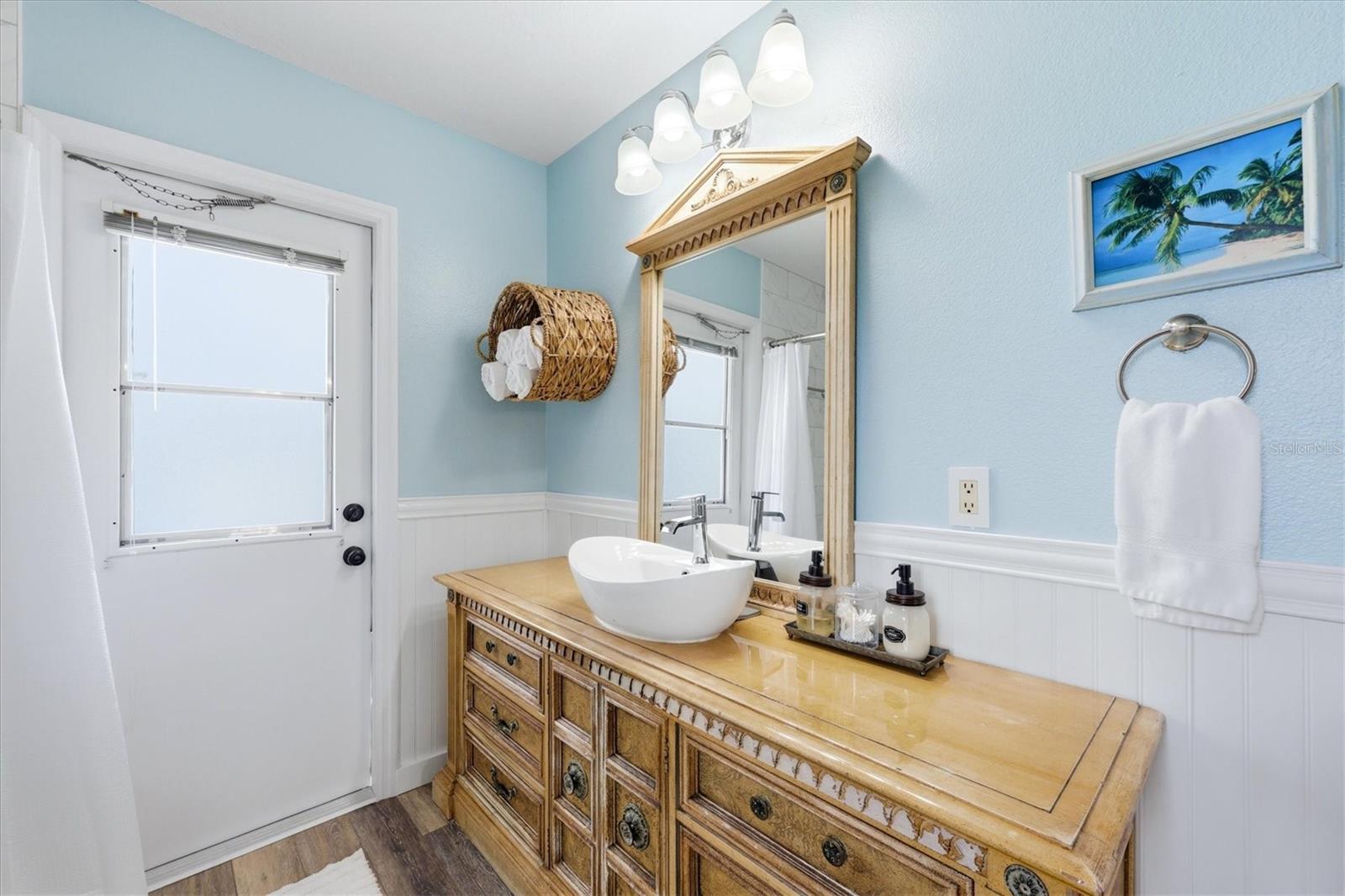 945 MACON RD, VENICE, FL, 34293