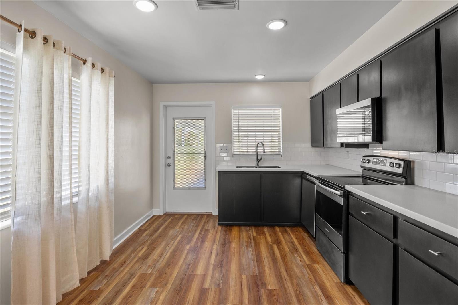 1213 8TH ST NW, WINTER HAVEN, FL, 33881