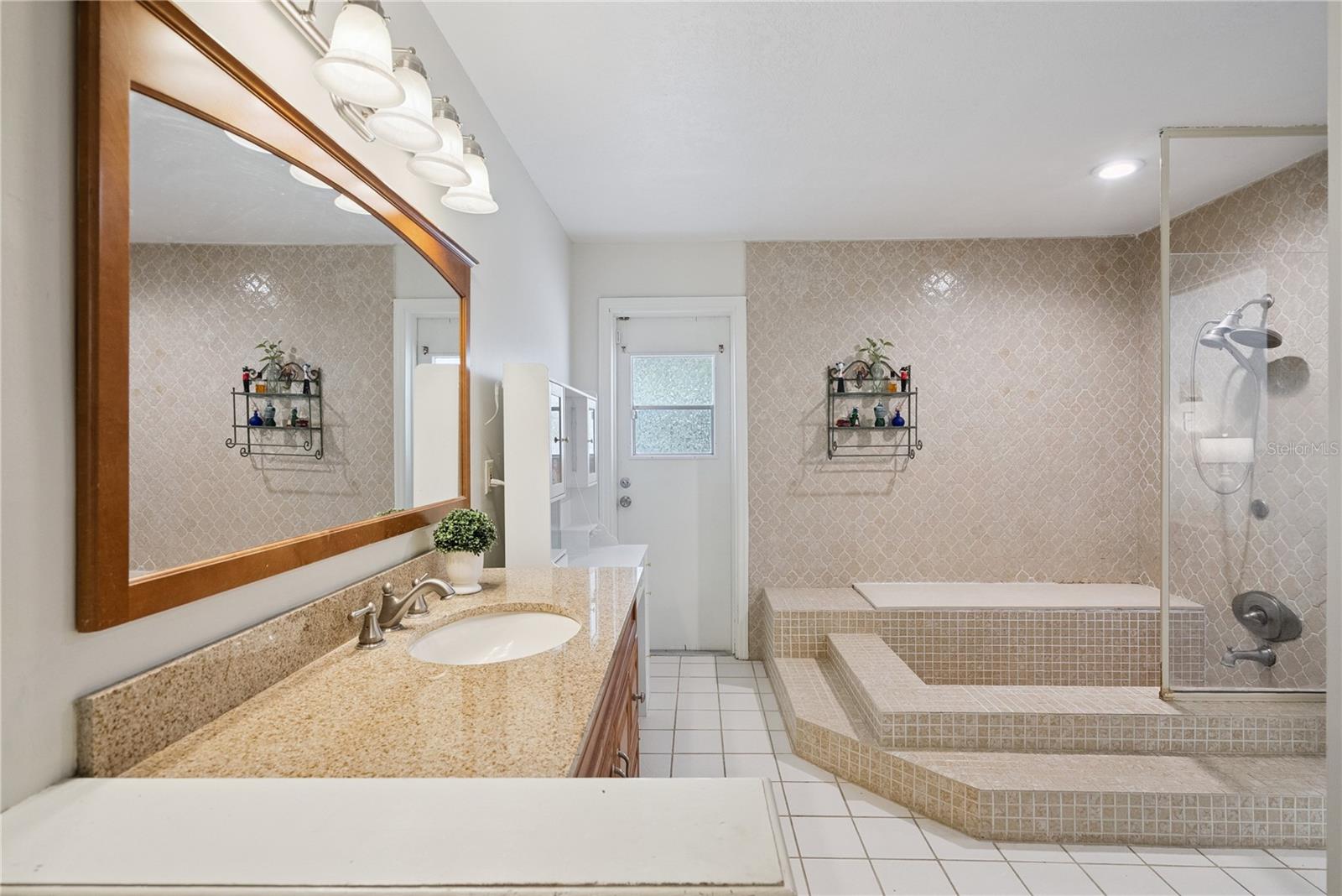 306 HICKORY DR, LONGWOOD, FL, 32779