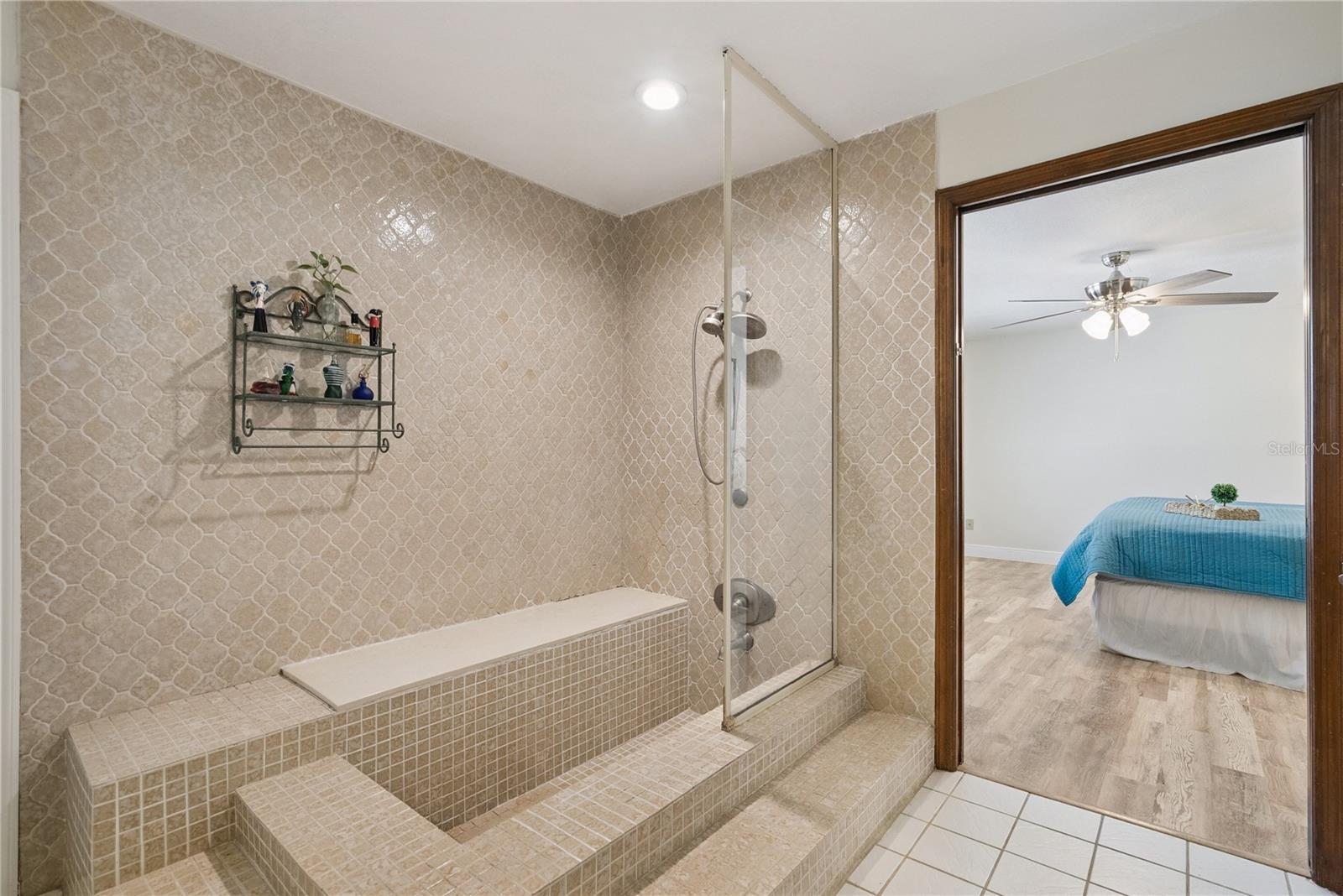 306 HICKORY DR, LONGWOOD, FL, 32779