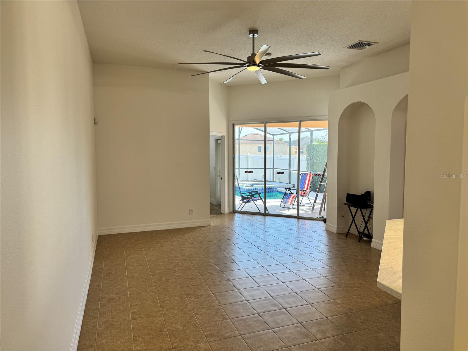 1040 ORISTA DR, DAVENPORT, FL, 33897