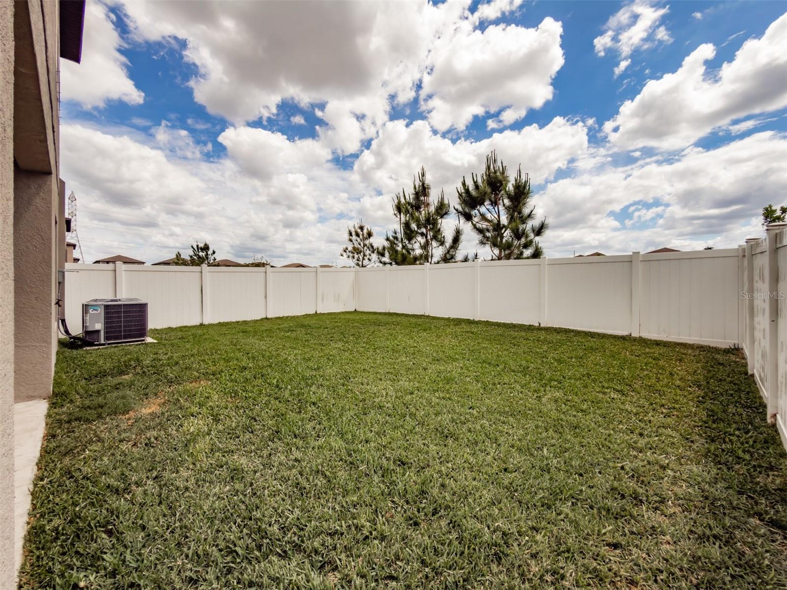 4712 RON EDDIE, TAMPA, FL, 33619