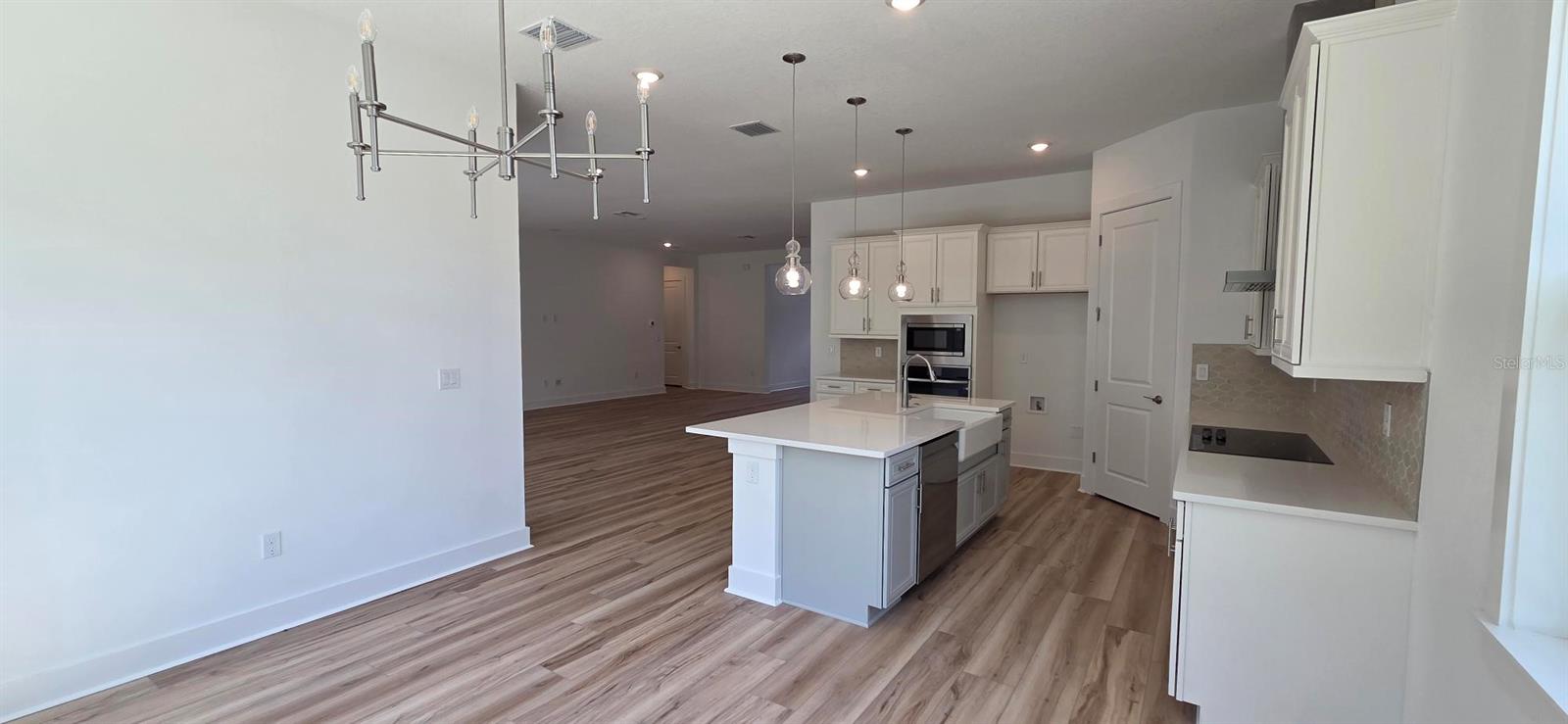 8213 GOLDEN BEACH CT, PARRISH, FL, 34219