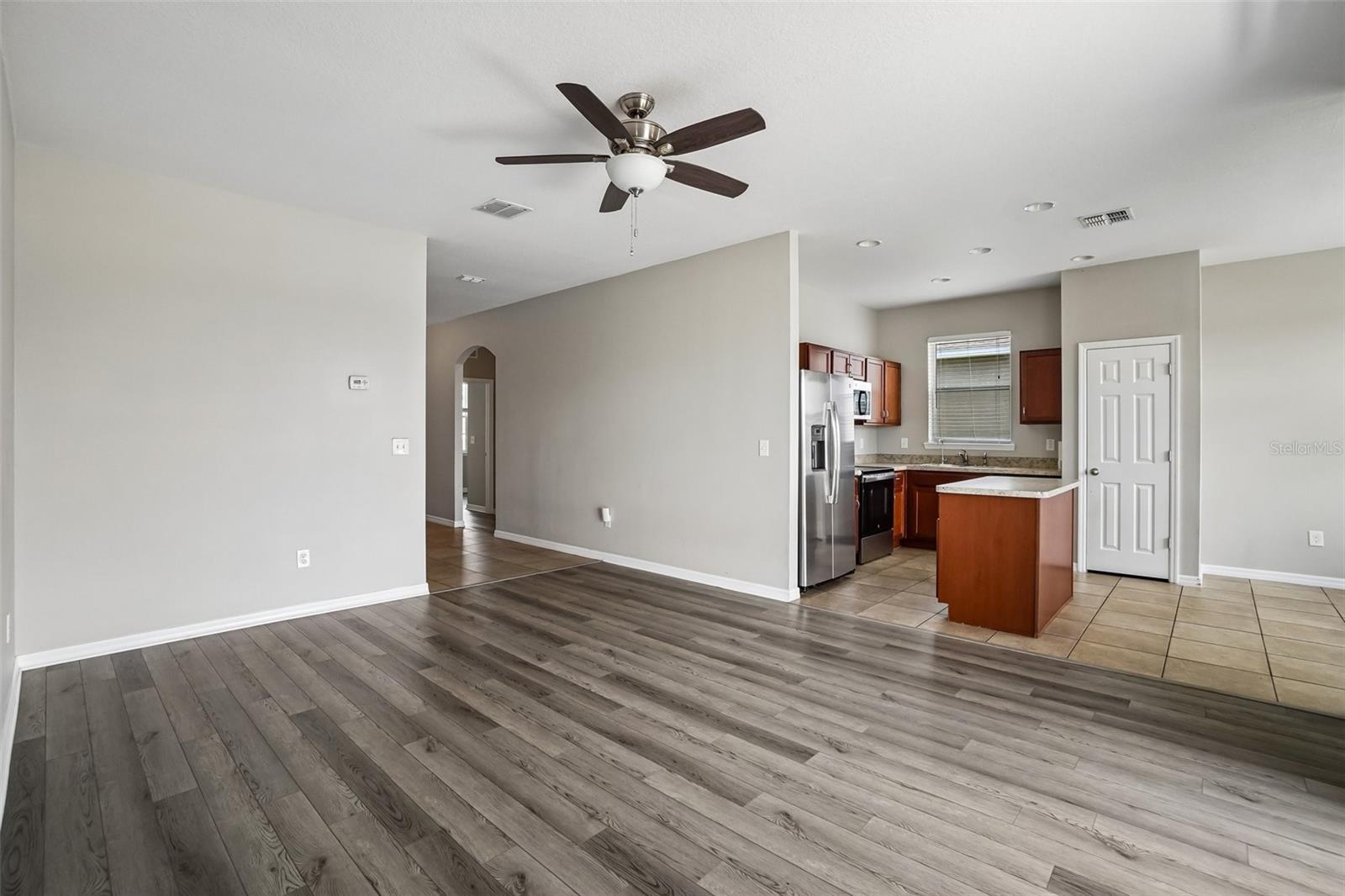 14310 ALISTAR MANOR DR, WIMAUMA, FL, 33598