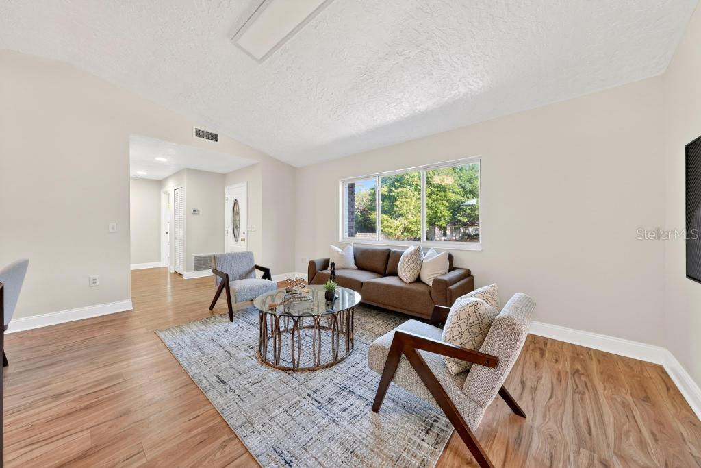 7126 CROOKED LAKE TRL, ORLANDO, FL, 32818