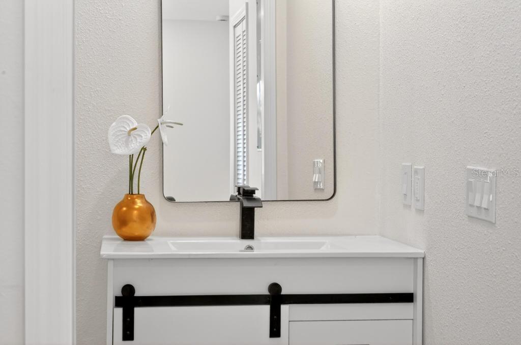 7126 CROOKED LAKE TRL, ORLANDO, FL, 32818