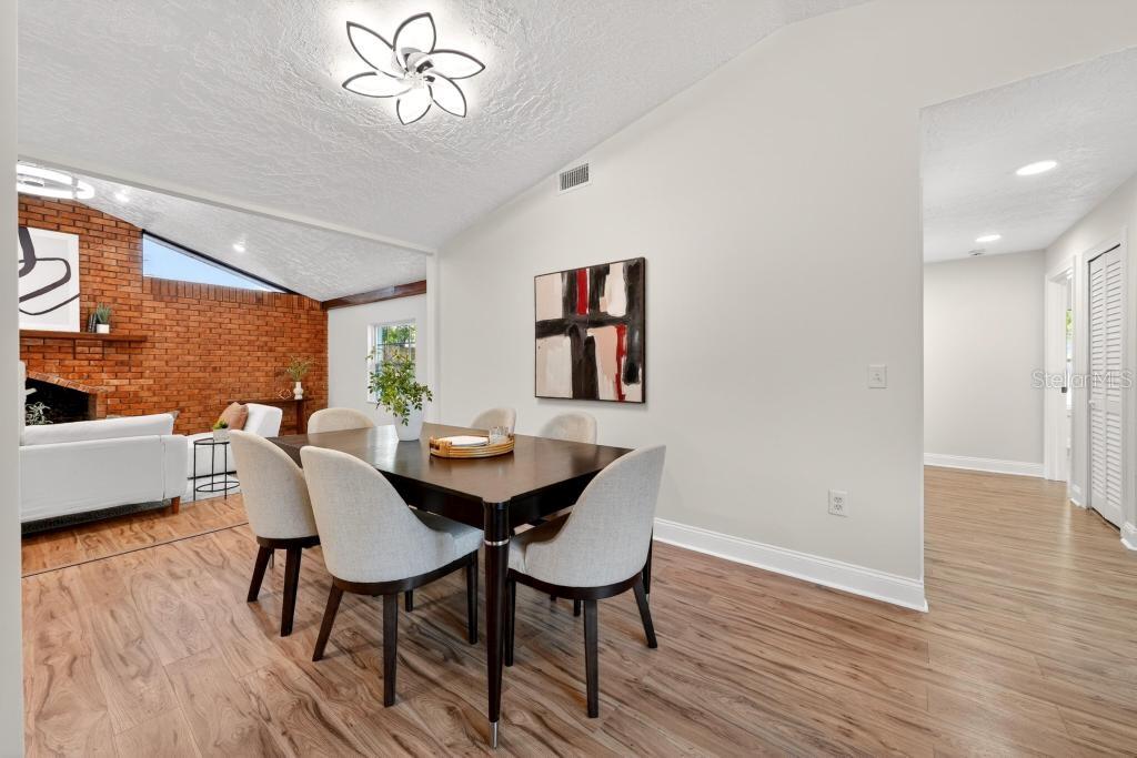 7126 CROOKED LAKE TRL, ORLANDO, FL, 32818