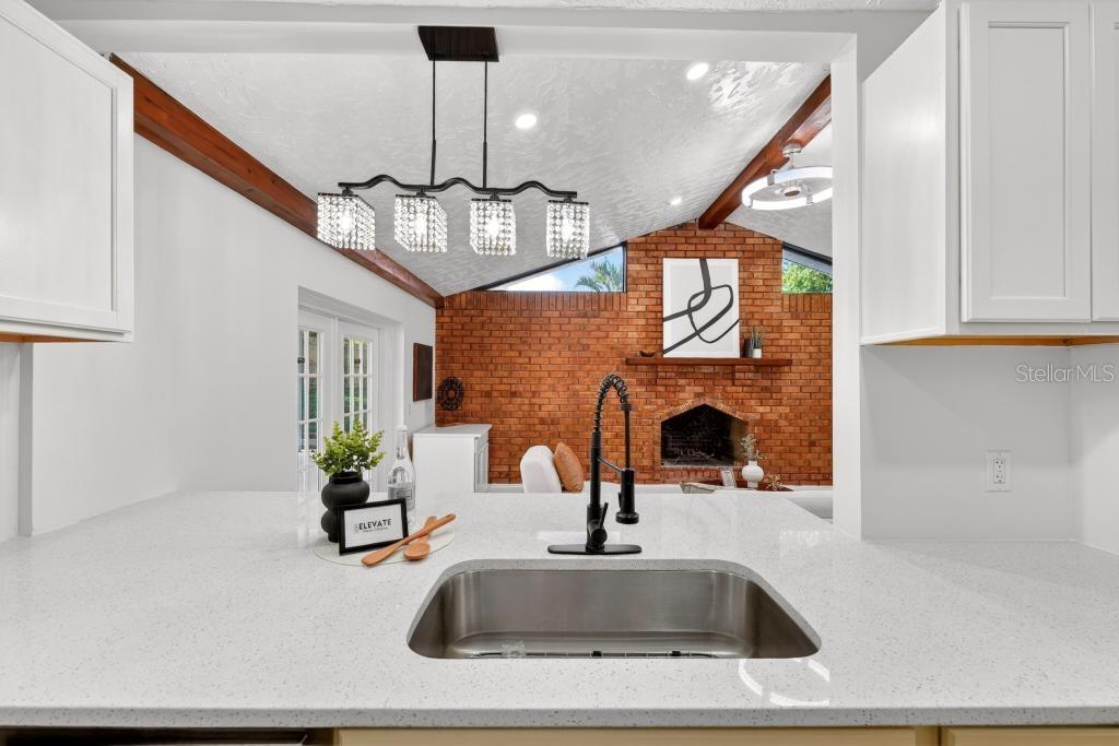 7126 CROOKED LAKE TRL, ORLANDO, FL, 32818