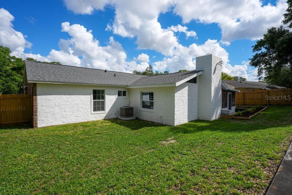 7126 CROOKED LAKE TRL, ORLANDO, FL, 32818