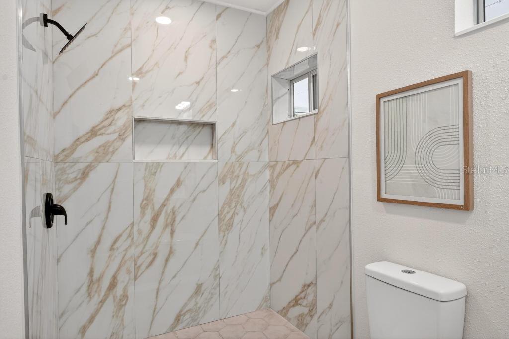 7126 CROOKED LAKE TRL, ORLANDO, FL, 32818