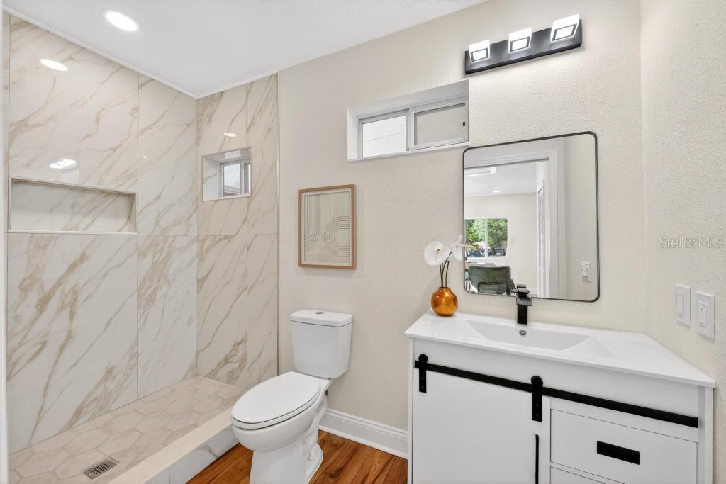 7126 CROOKED LAKE TRL, ORLANDO, FL, 32818