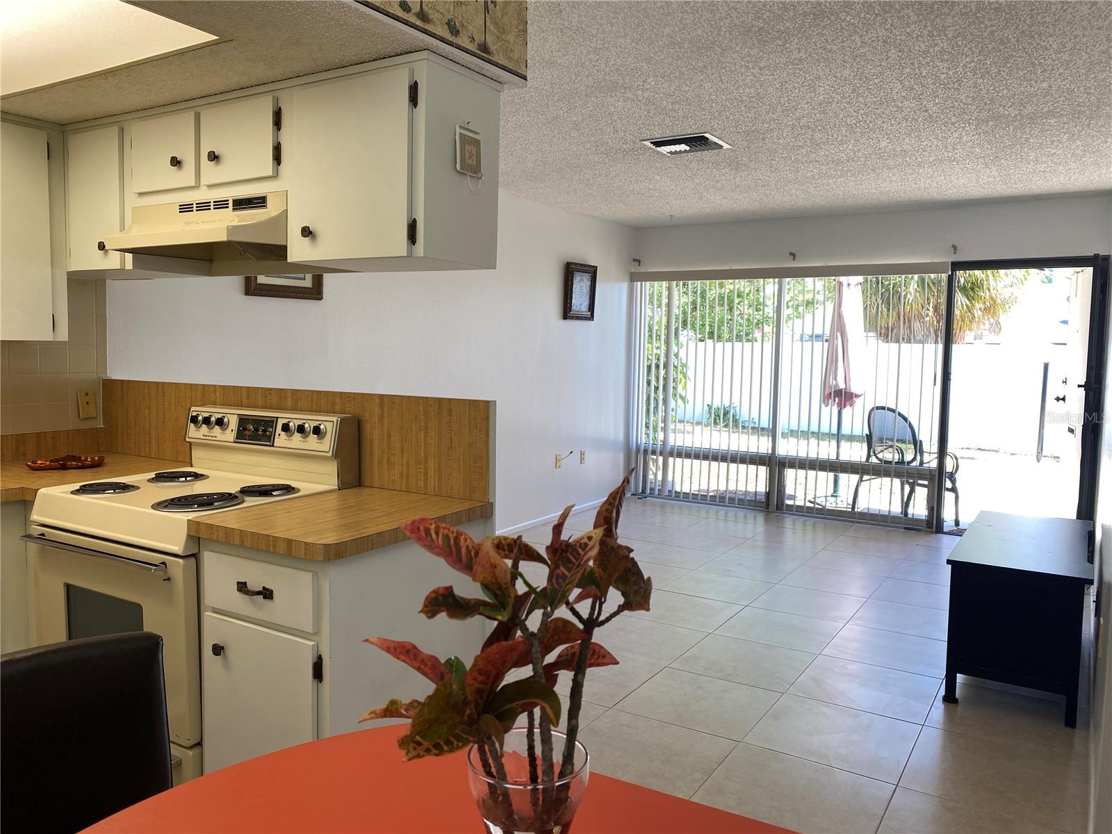 4377 TAHITIAN GARDENS CIR #G, HOLIDAY, FL, 34691