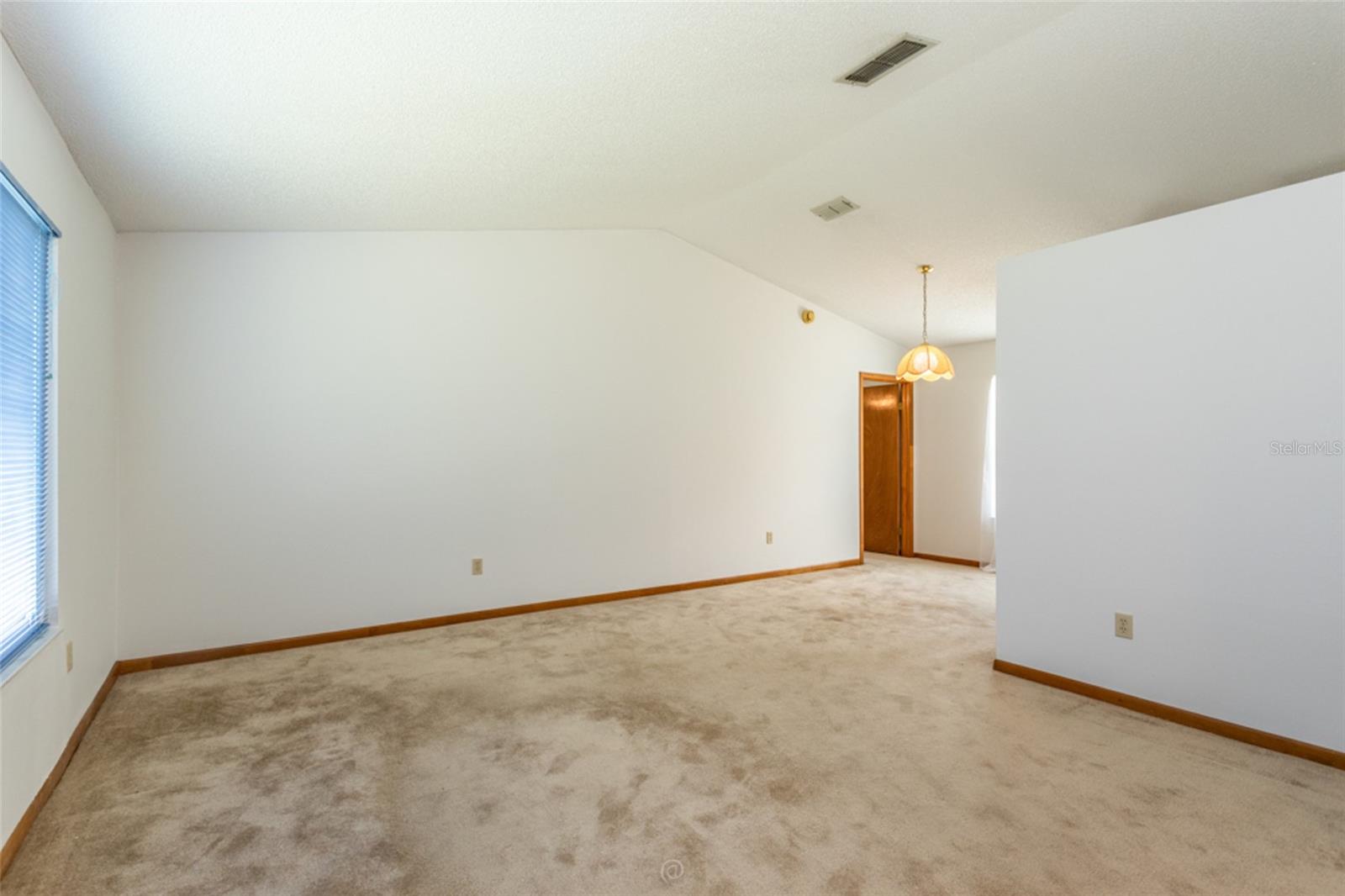 2940 COURTLAND BLVD, DELTONA, FL, 32738