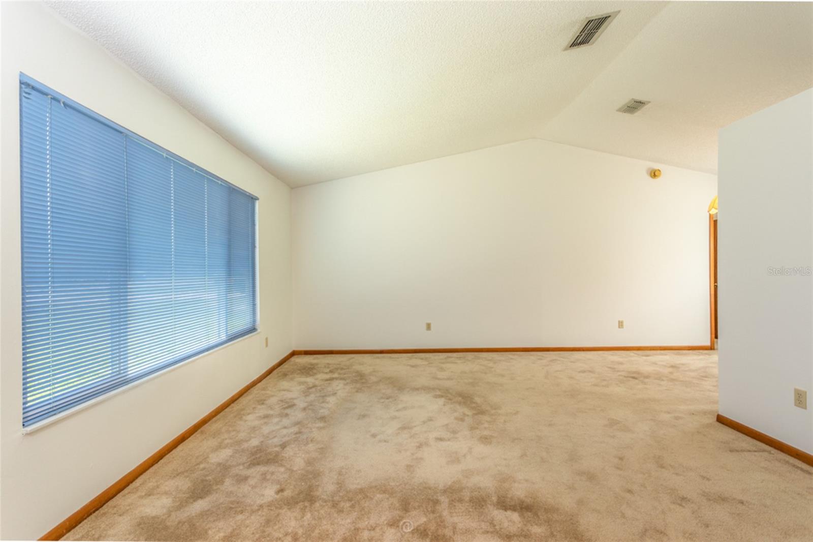 2940 COURTLAND BLVD, DELTONA, FL, 32738