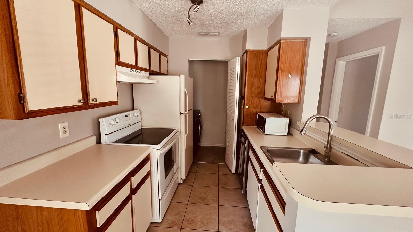 1087 S HIAWASSEE RD #422, ORLANDO, FL, 32835