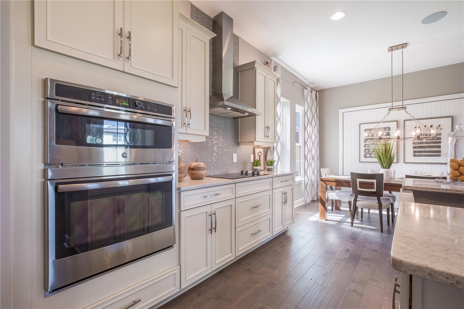 9520 FLOREY WAY, ORLANDO, FL, 32827