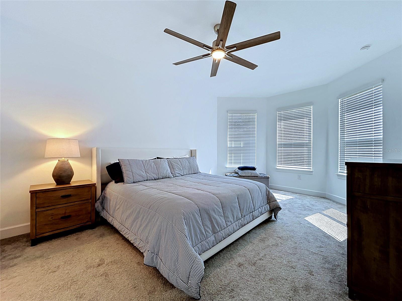 4610 GAROFALO RD, WESLEY CHAPEL, FL, 33543