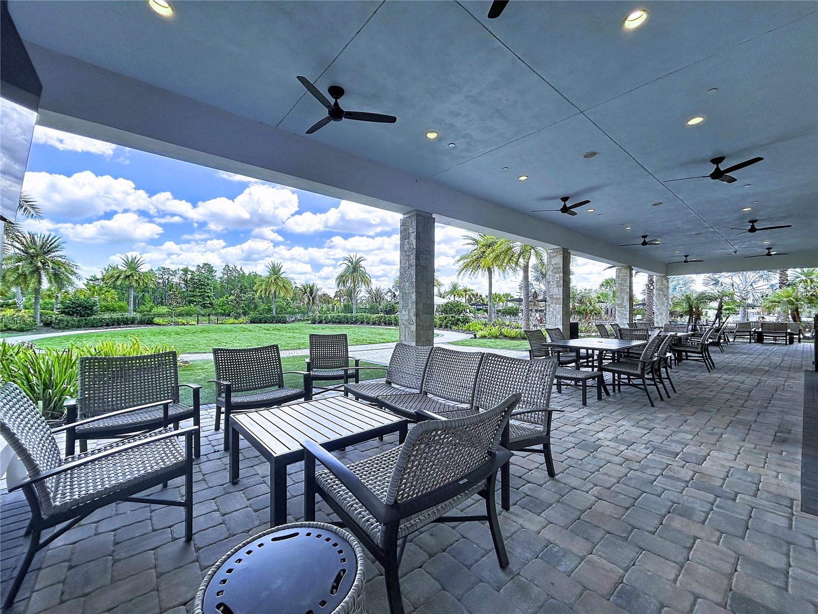 4610 GAROFALO RD, WESLEY CHAPEL, FL, 33543