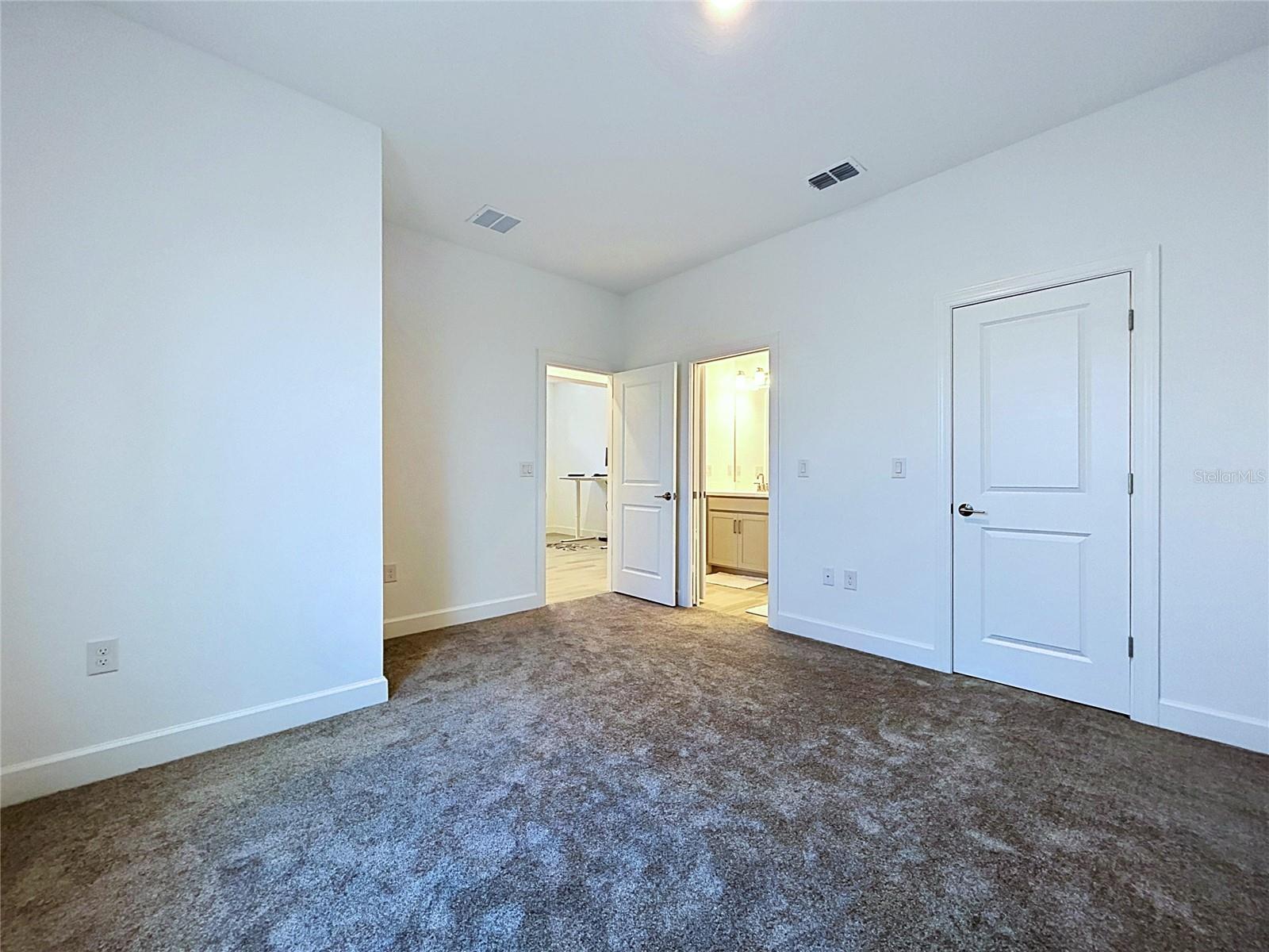 4610 GAROFALO RD, WESLEY CHAPEL, FL, 33543