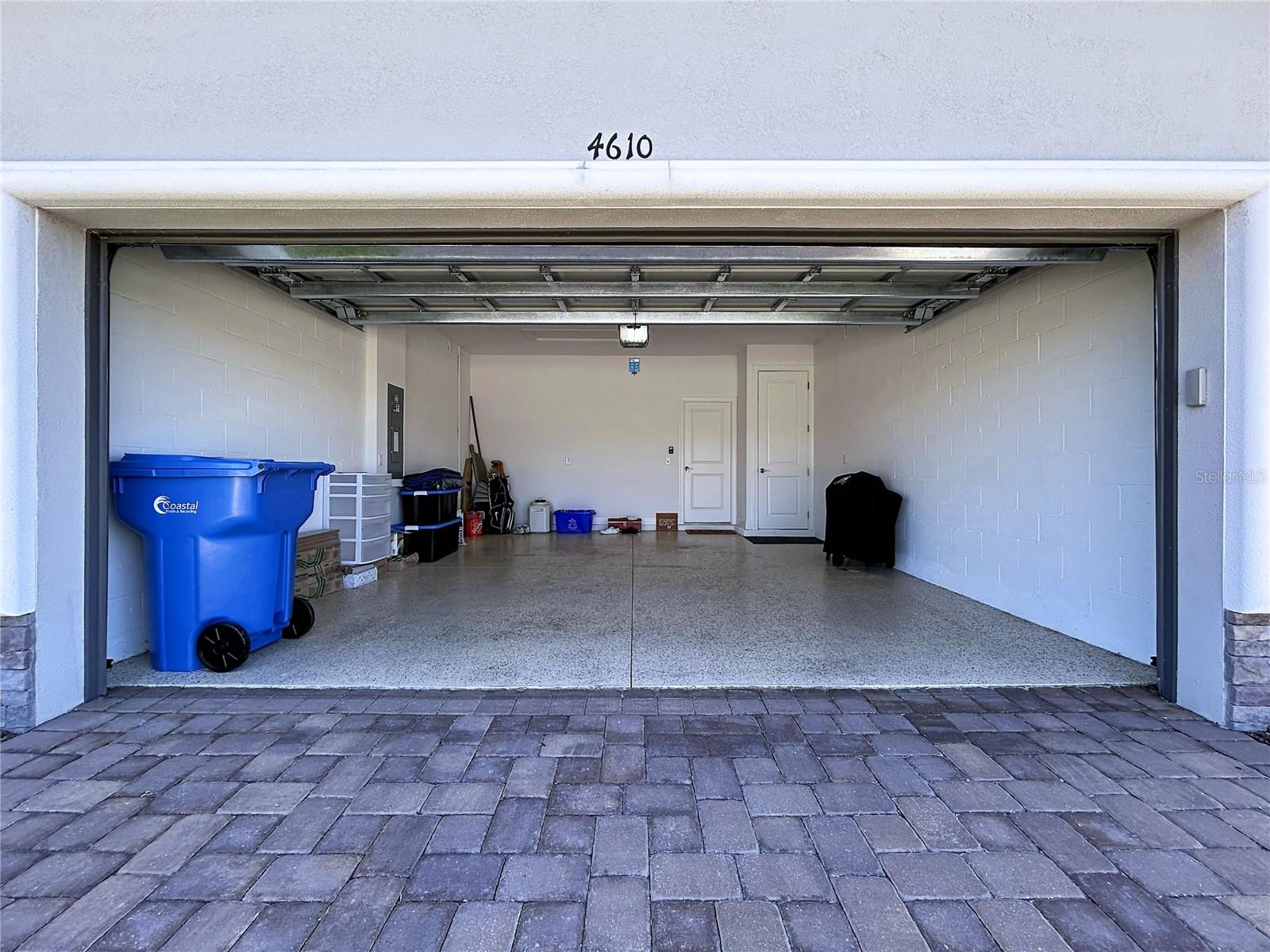 4610 GAROFALO RD, WESLEY CHAPEL, FL, 33543