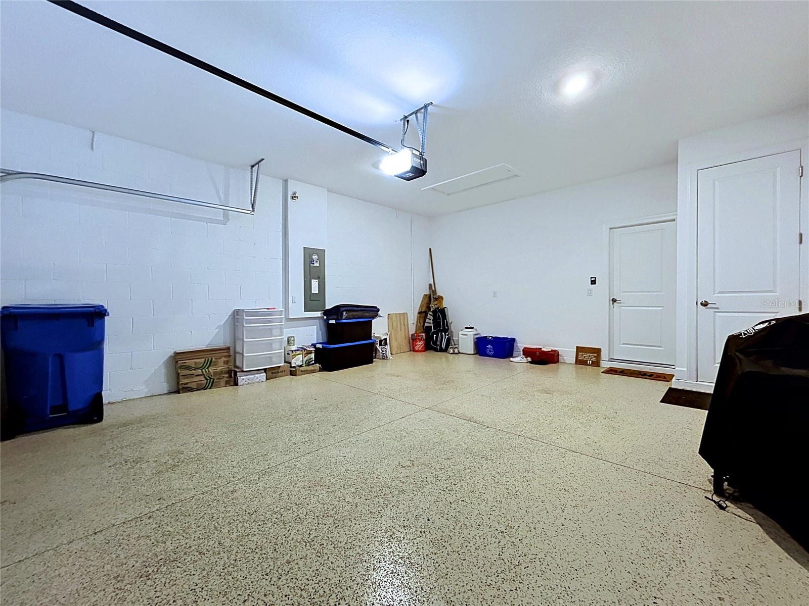 4610 GAROFALO RD, WESLEY CHAPEL, FL, 33543