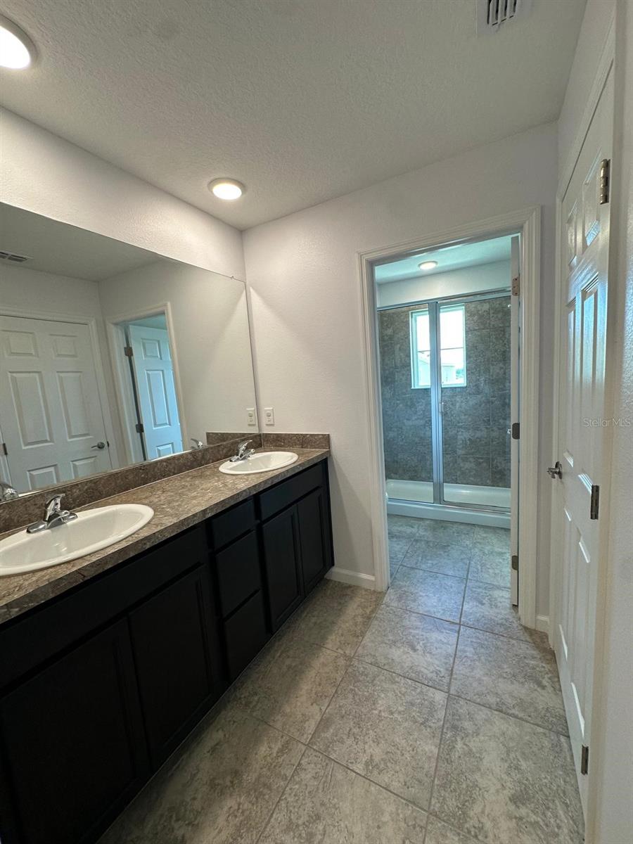 112 HOLLY VILLAGE DR, DAVENPORT, FL, 33837