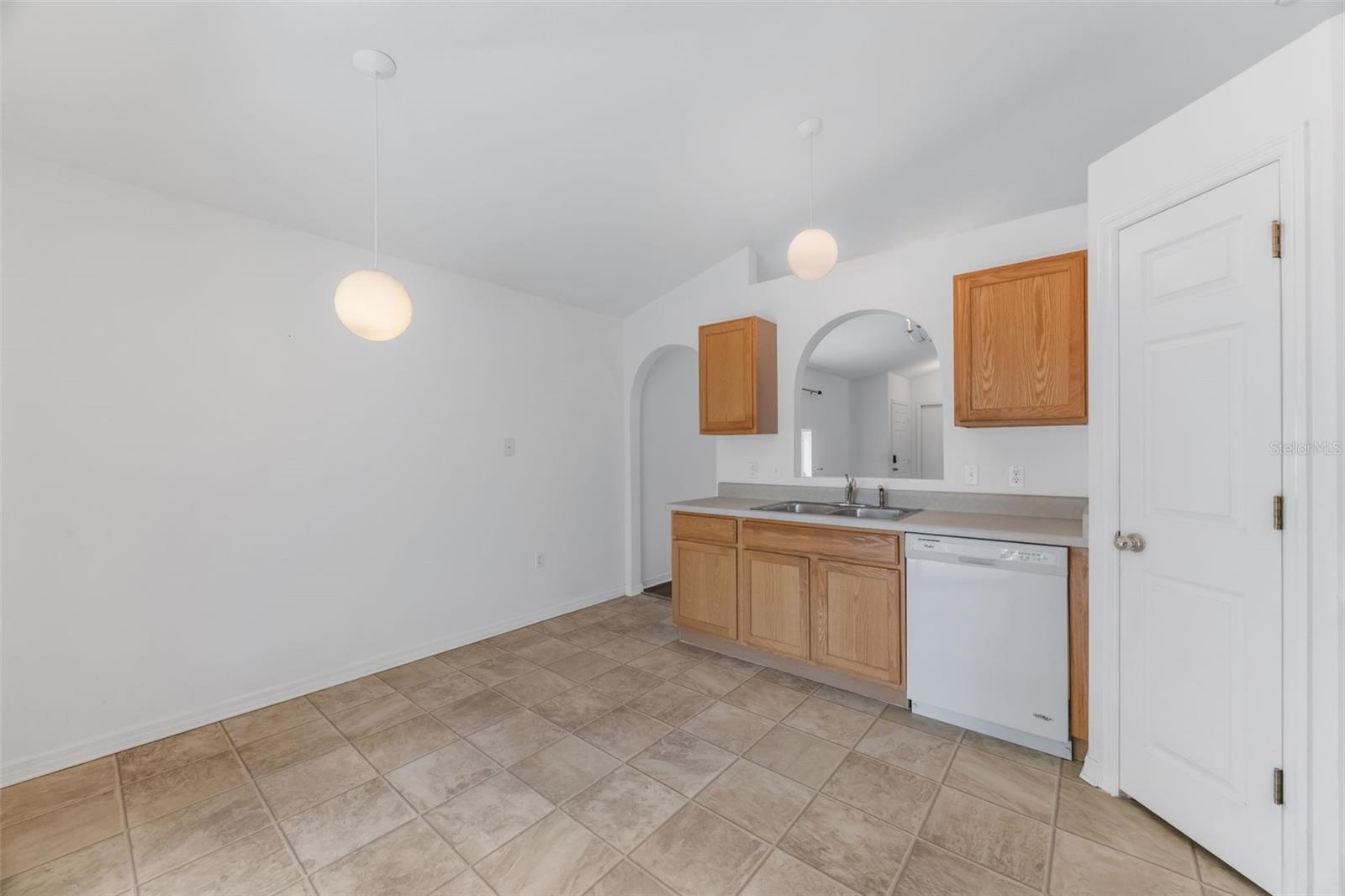 910 BRENTON LEAF DR, RUSKIN, FL, 33570