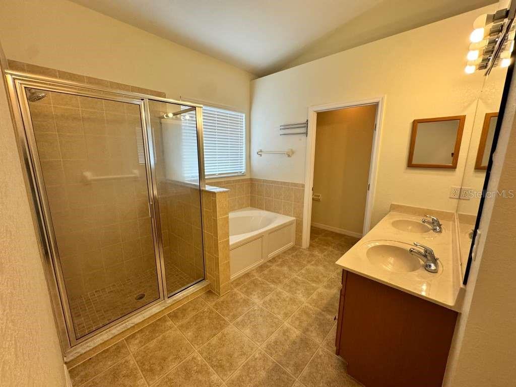 221 TOWERVIEW DR E, HAINES CITY, FL, 33844