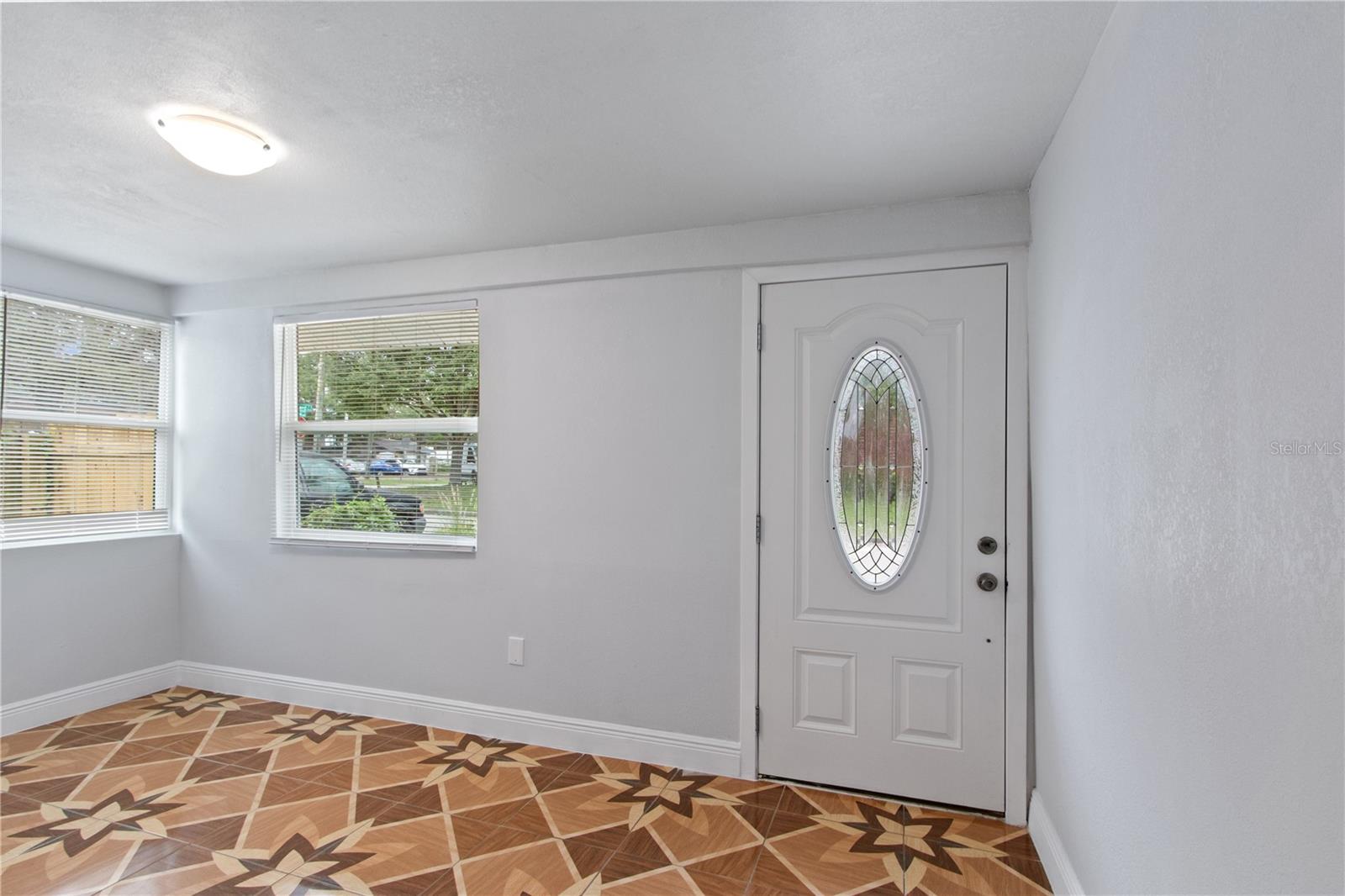 8514 N MITCHELL AVE, TAMPA, FL, 33604