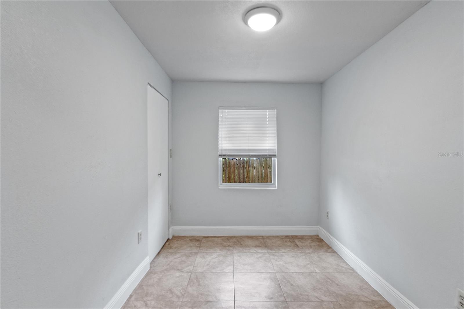 8514 N MITCHELL AVE, TAMPA, FL, 33604