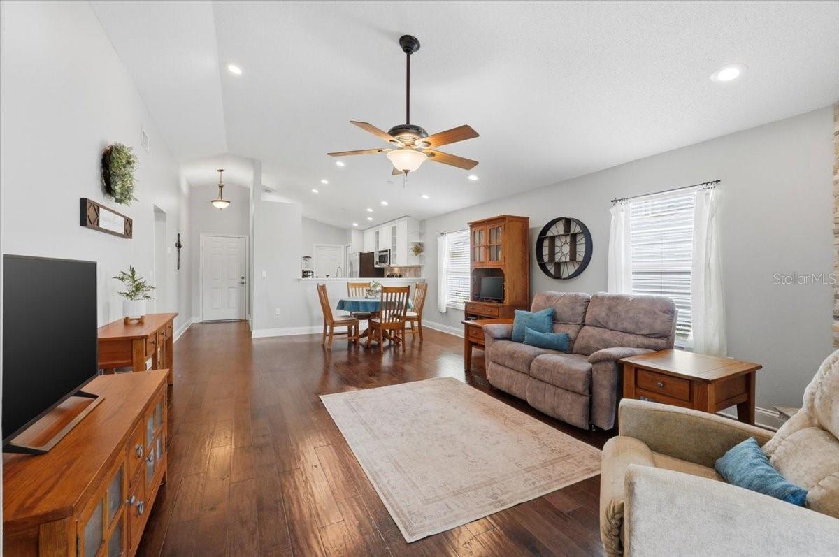 2063 WINDWARD PASS, LAKELAND, FL, 33813