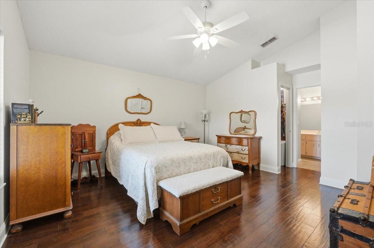 2063 WINDWARD PASS, LAKELAND, FL, 33813