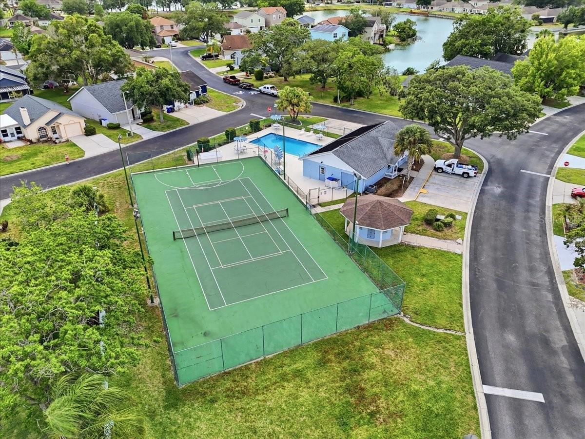 2063 WINDWARD PASS, LAKELAND, FL, 33813