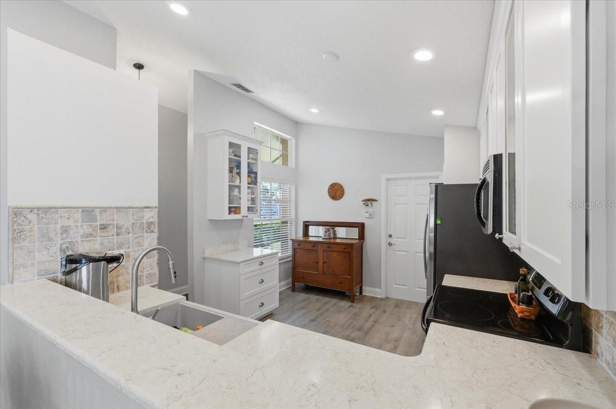 2063 WINDWARD PASS, LAKELAND, FL, 33813