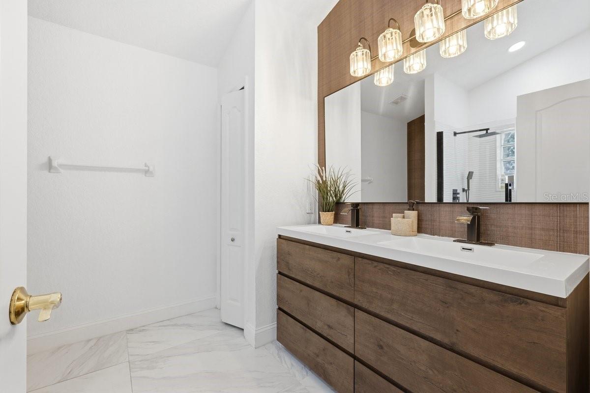 4030 WATERCOVE DR, RIVERVIEW, FL, 33578